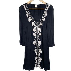 O’Neill black v neck mini dress beach cover up small